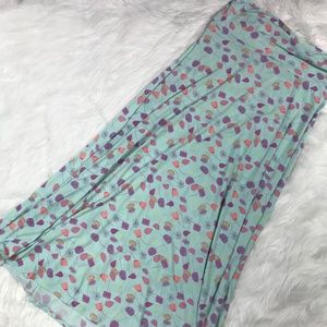 LuLaRoe womens size Medium skirt leaf print long